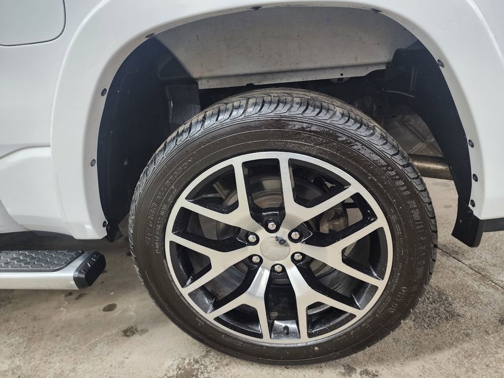 Used 2020 RAM 1500 Laramie w/ Sport Appearance Package image 41