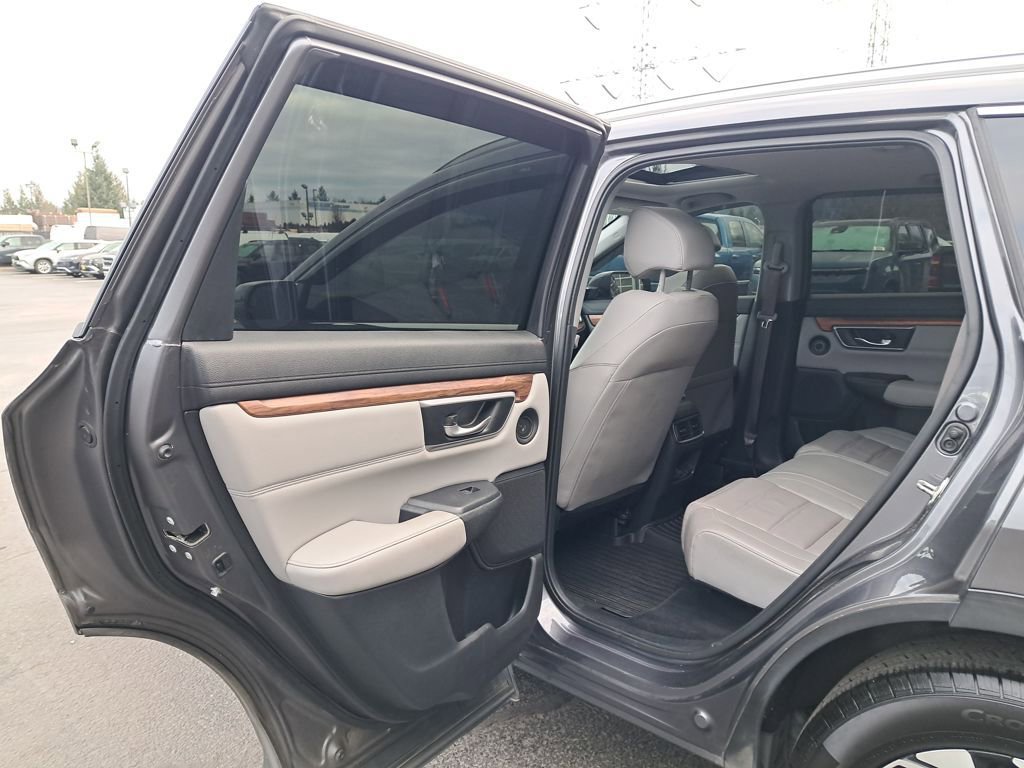 Used 2017 Honda CR-V Touring image 12