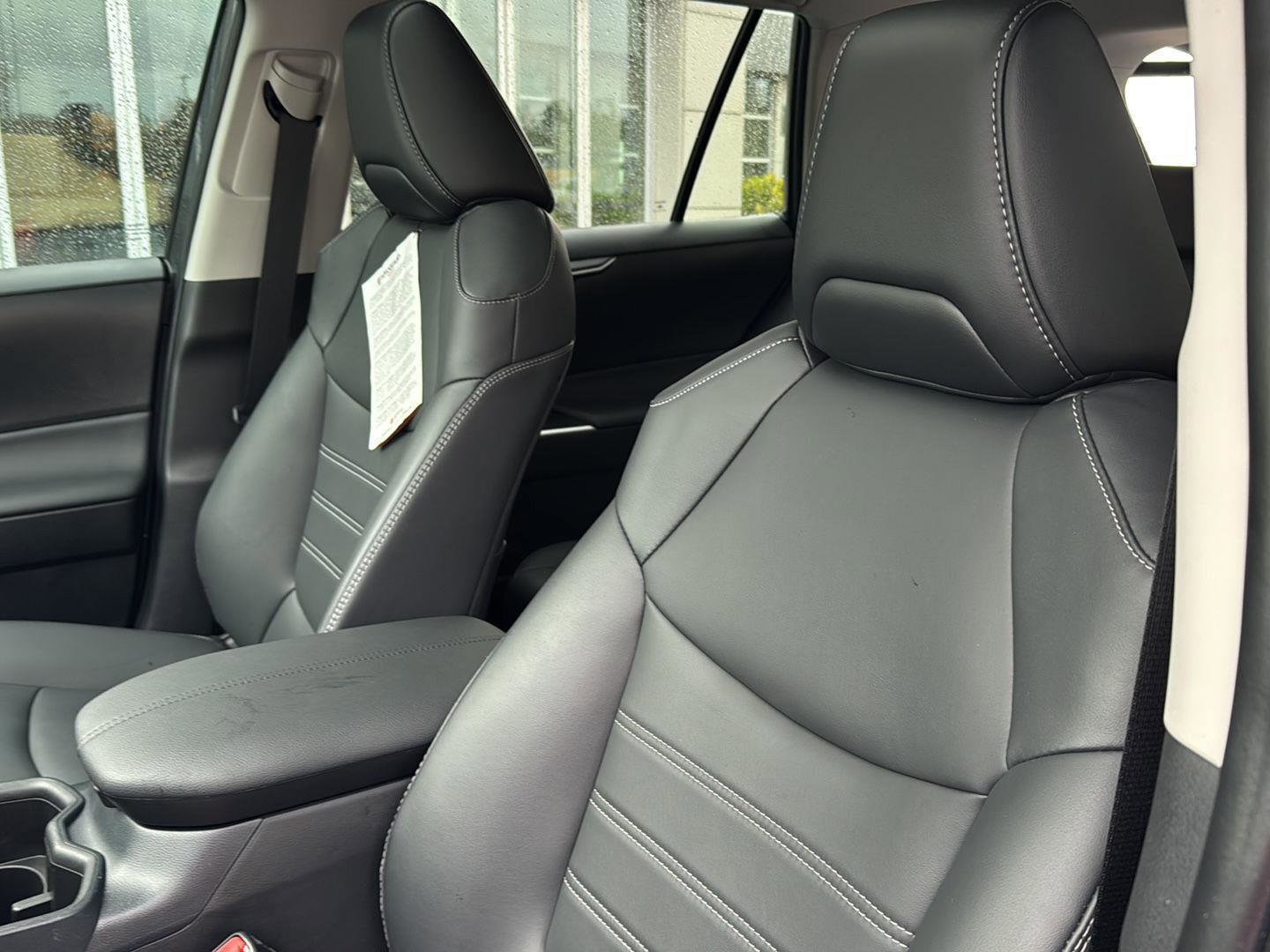 Used 2025 Toyota RAV4 XLE Premium w/ Weather Package image 25