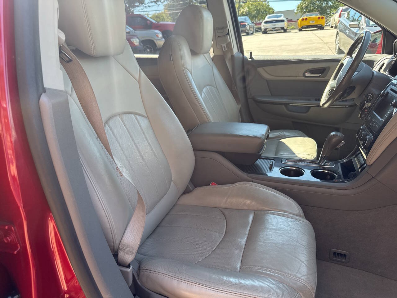 Used 2014 Chevrolet Traverse LTZ AWD/4WD image 19