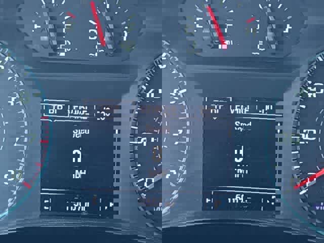 Used 2023 Chevrolet Traverse LS FWD image 34