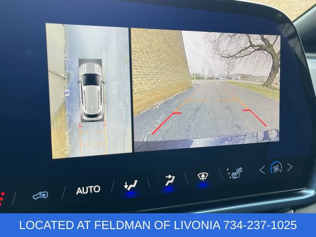 Certified 2024 Chevrolet Equinox EV LT image 15