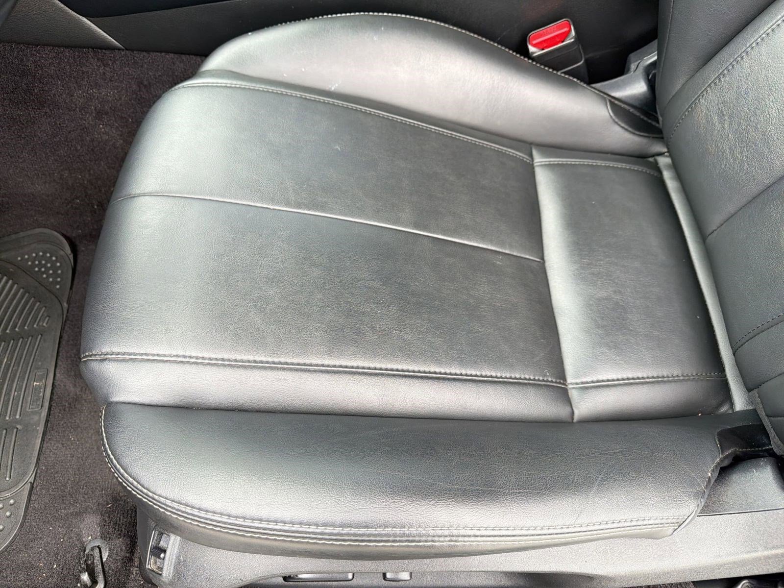 Used 2018 INFINITI Q60 3.0t Luxe w/ Sensory Package 3.0T Luxe image 14