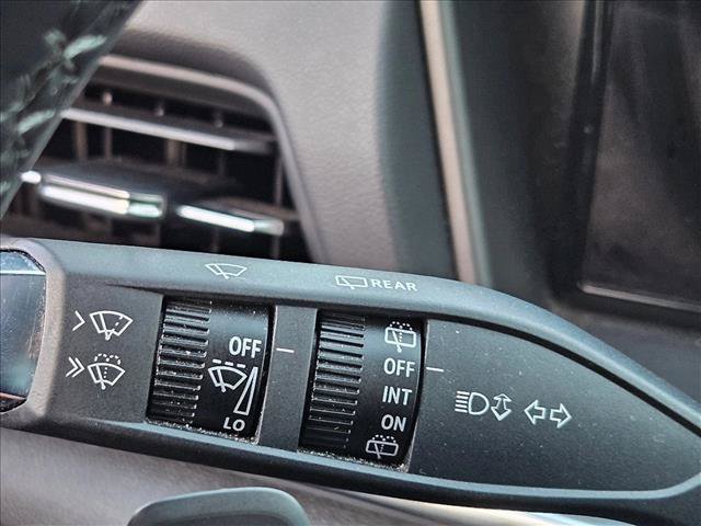 Used 2025 GMC Terrain Elevation AWD/4WD image 10