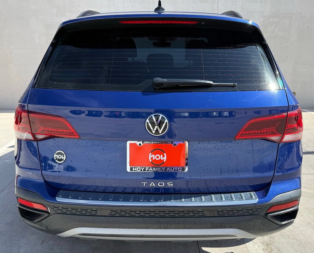 Certified 2024 Volkswagen Taos S FWD image 4