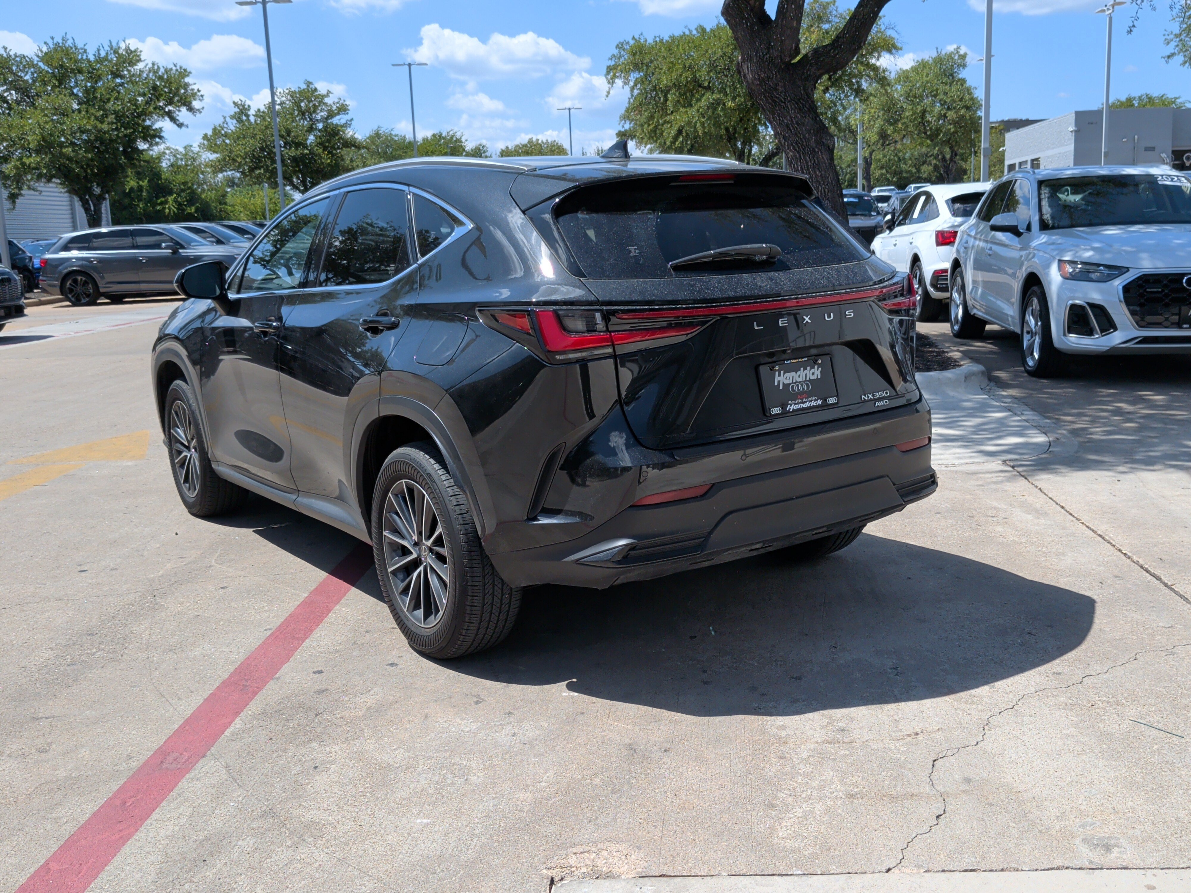 Used 2024 Lexus NX 350 AWD image 8