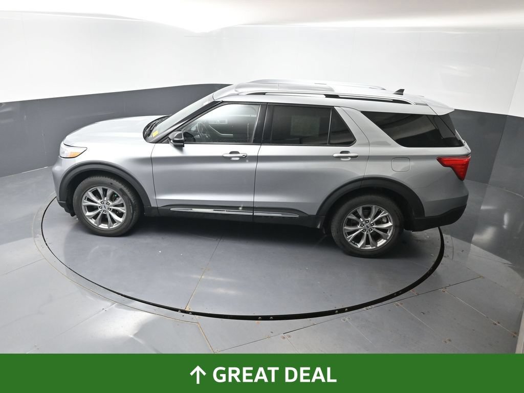 Used 2022 Ford Explorer Limited w/ Equipment Group 301A AWD/4WD image 49