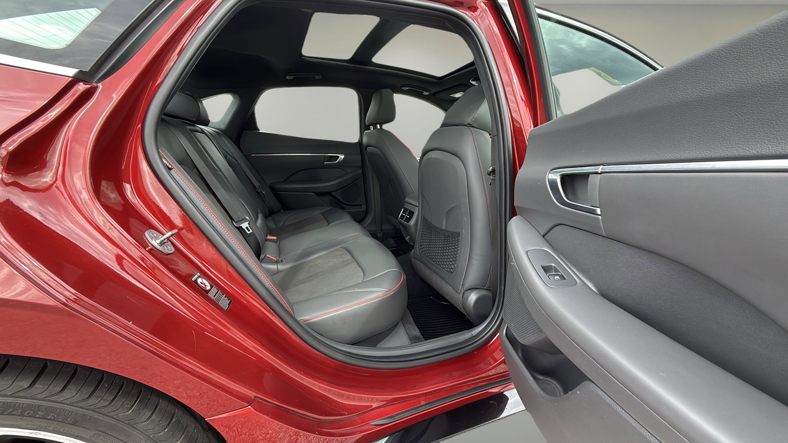 Used 2023 Hyundai Sonata SEL Plus image 14