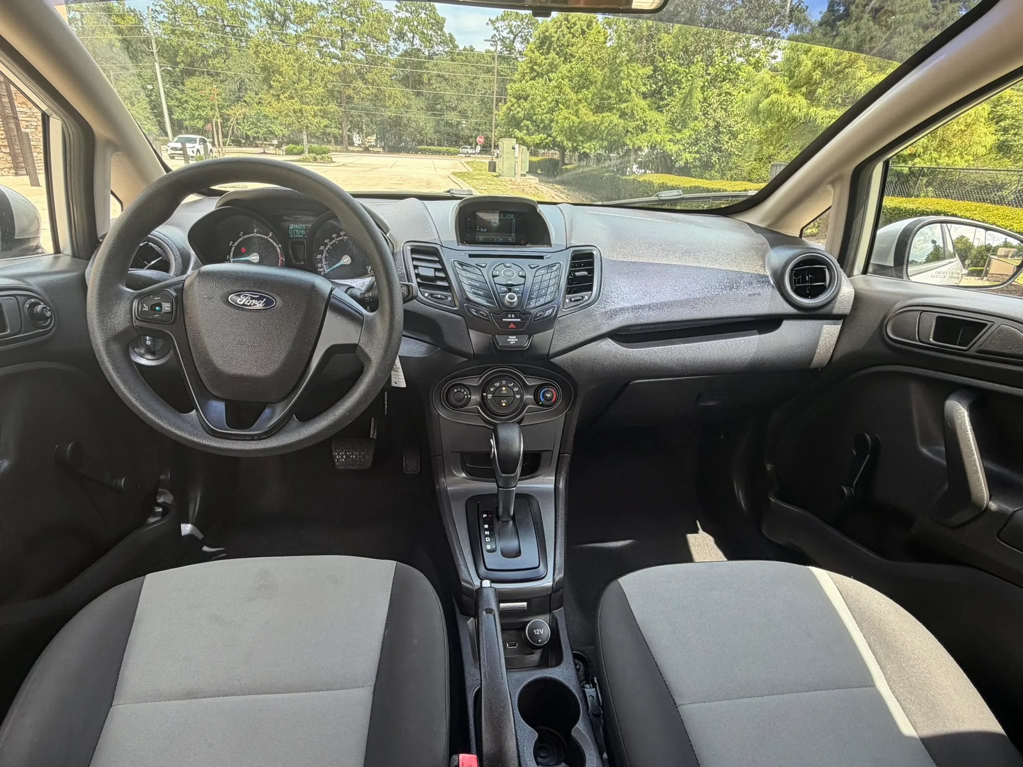 Used 2017 Ford Fiesta S FWD image 10