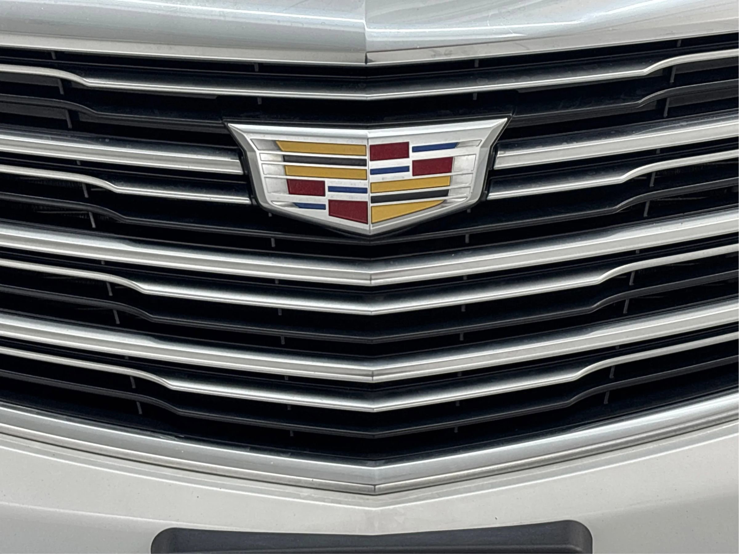 Used 2017 Cadillac XT5 Premium Luxury image 36