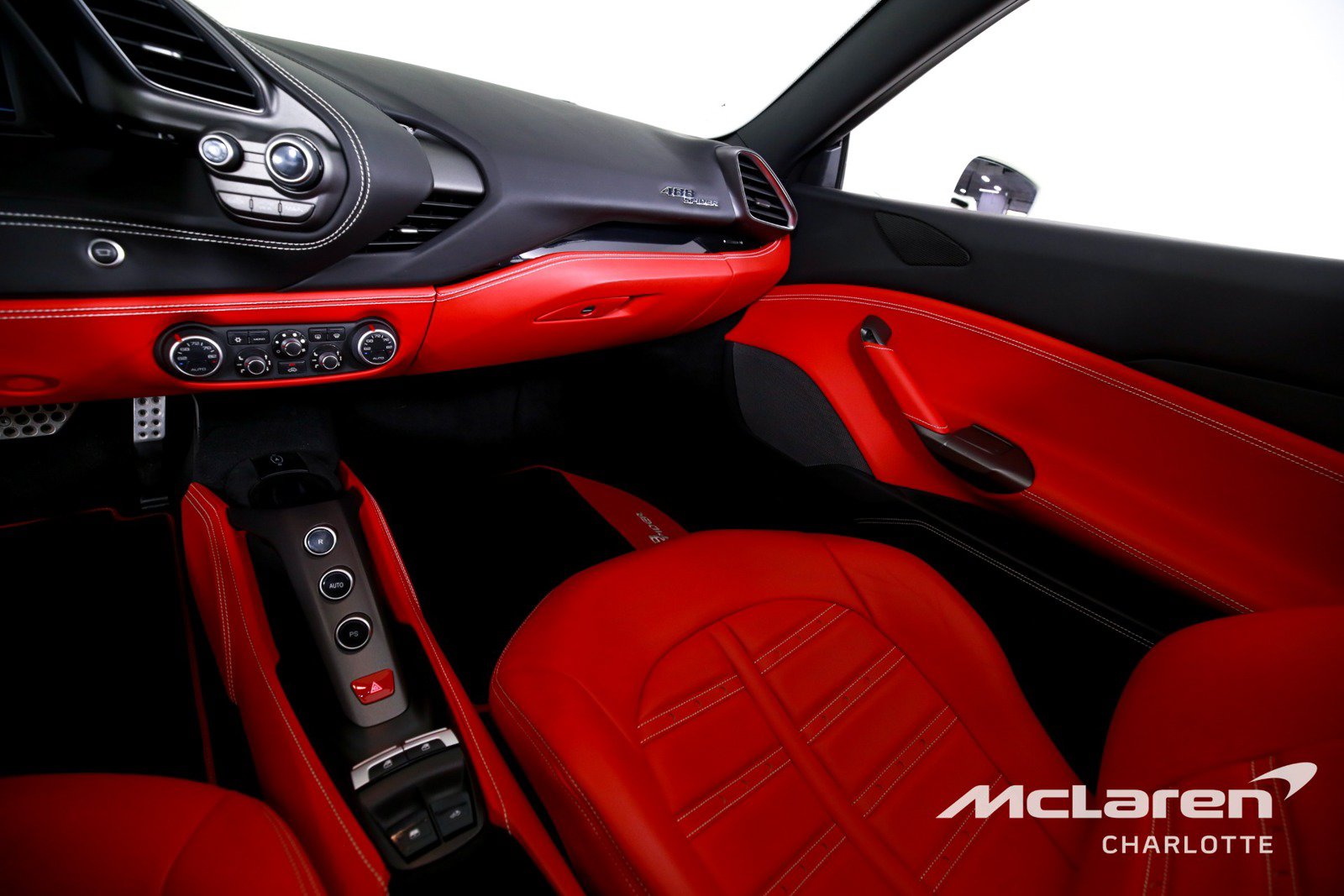 Used 2018 Ferrari 488 Spider RWD image 15
