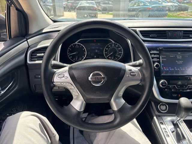Used 2018 Nissan Murano S AWD/4WD image 14