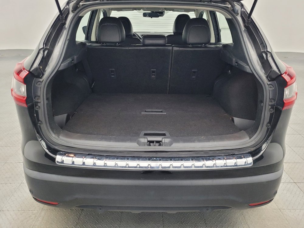 Used 2022 Nissan Rogue Sport SL image 29