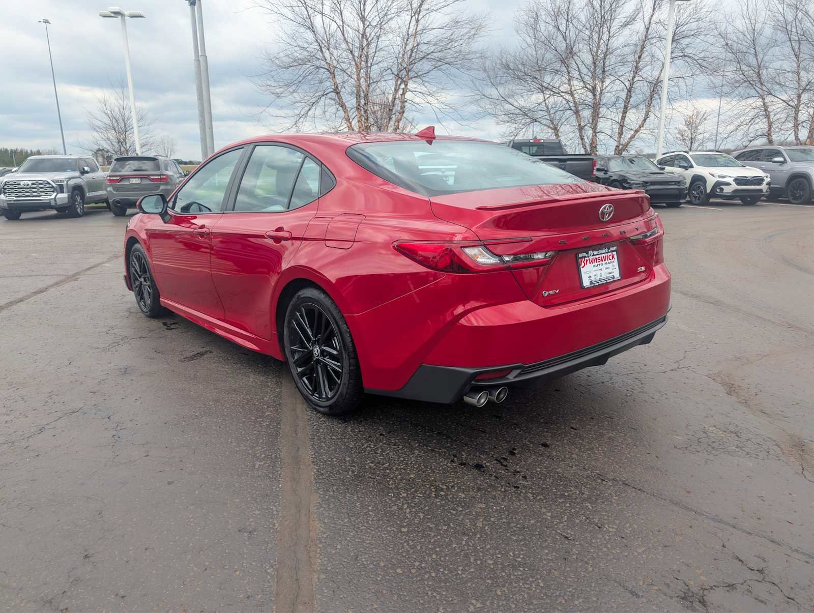 Certified 2025 Toyota Camry SE w/ Convenience Package FWD image 5