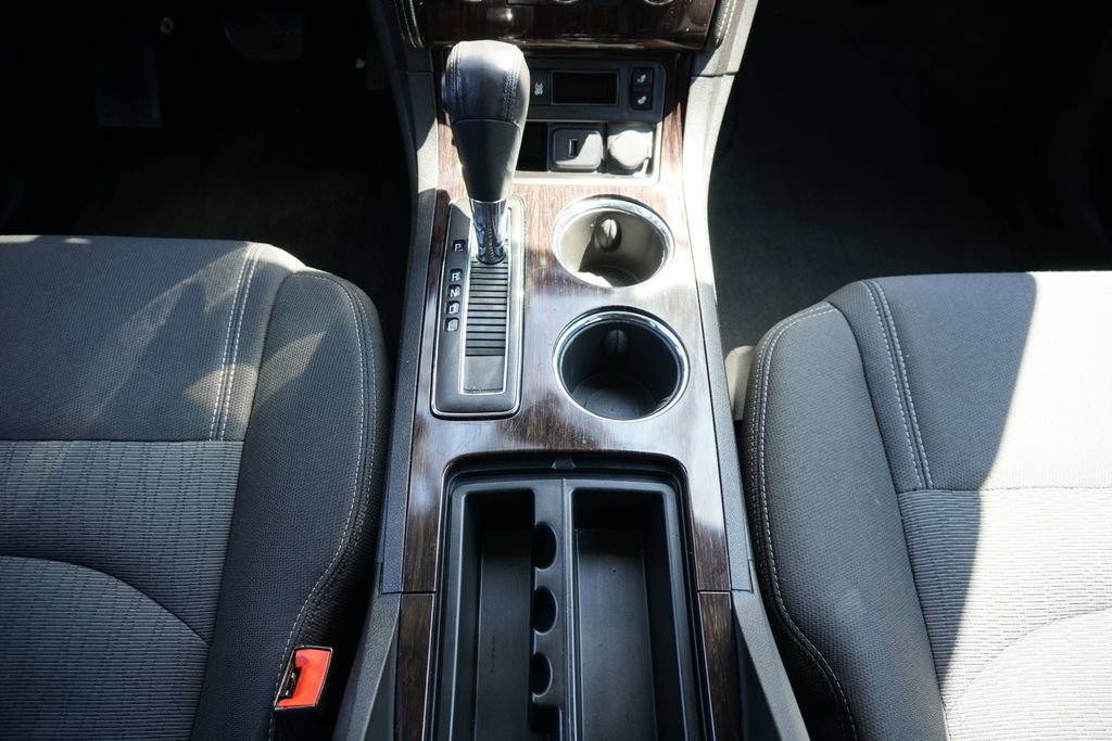 Used 2016 Chevrolet Traverse LT w/ Style and Technology Package AWD/4WD image 22