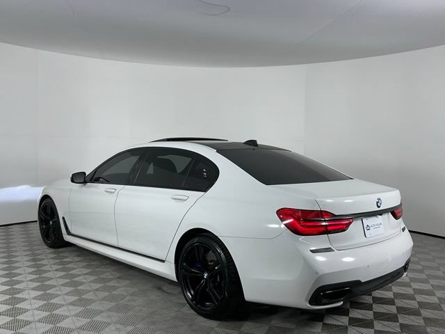 Used 2017 BMW 740i RWD image 7