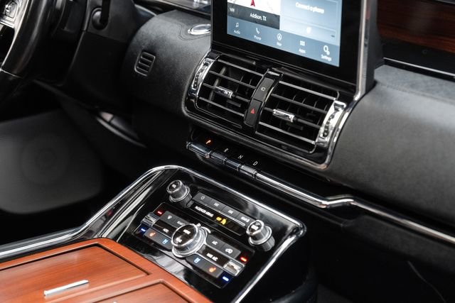 Used 2021 Lincoln Navigator Reserve w/ Luxury Package image 29