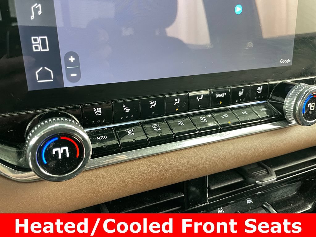 Certified 2024 GMC Canyon AT4 w/ AT4 Premium Package AWD/4WD image 11