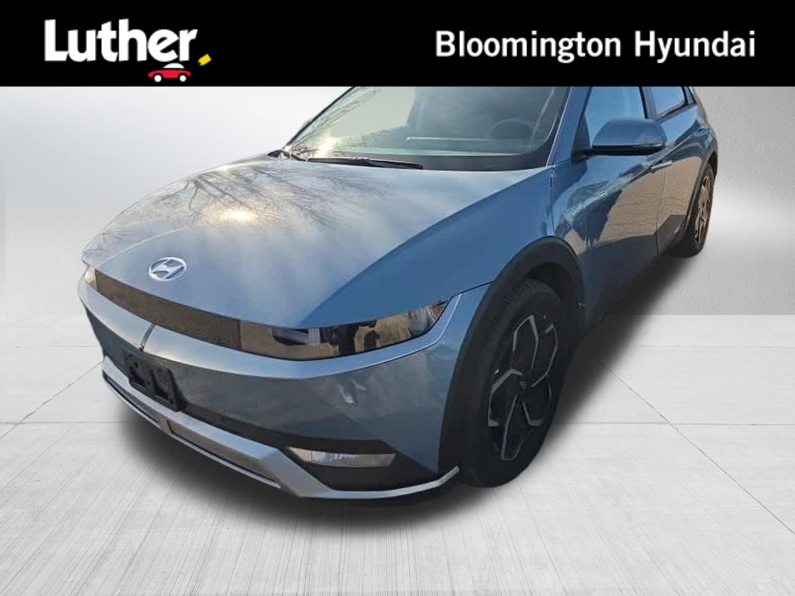 Used 2024 Hyundai Ioniq 5 SEL image 1