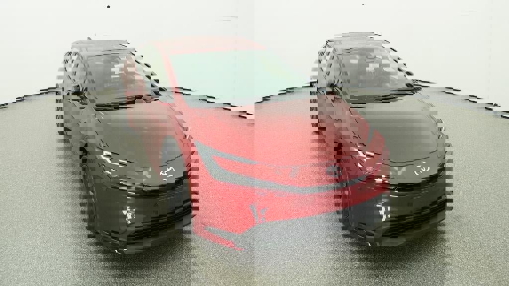 New 2026 Toyota Prius LE image 14