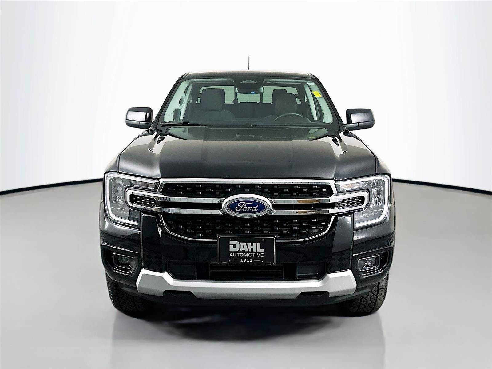 Used 2025 Ford Ranger XLT w/ Equipment Group 301A High AWD/4WD image 3