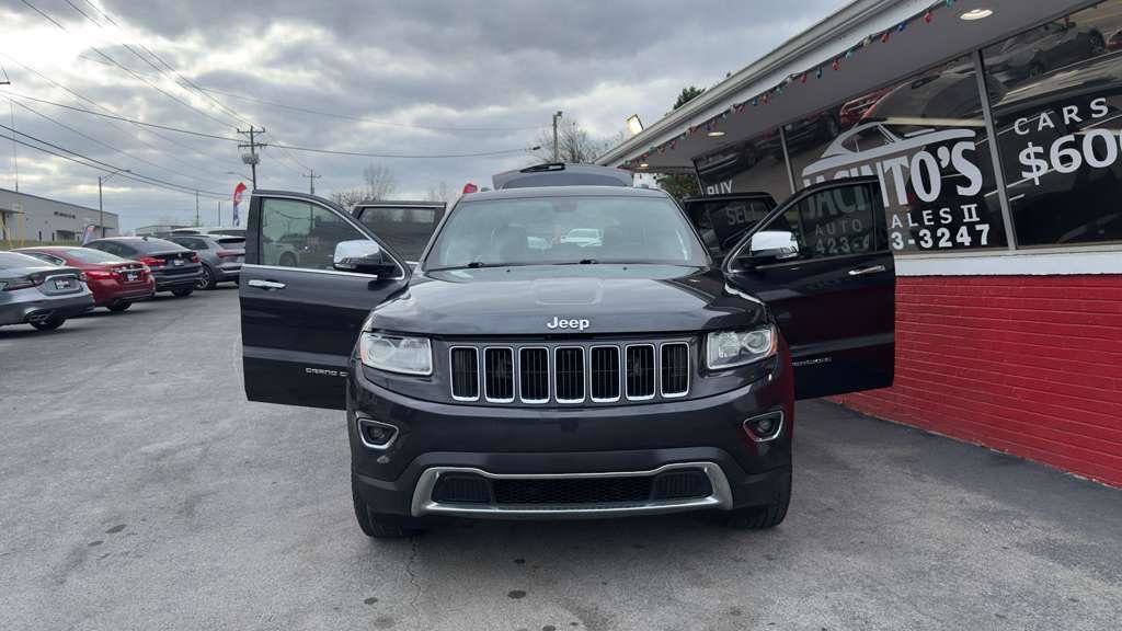 Used 2014 Jeep Grand Cherokee Limited w/ Trailer Tow Group IV AWD/4WD image 35
