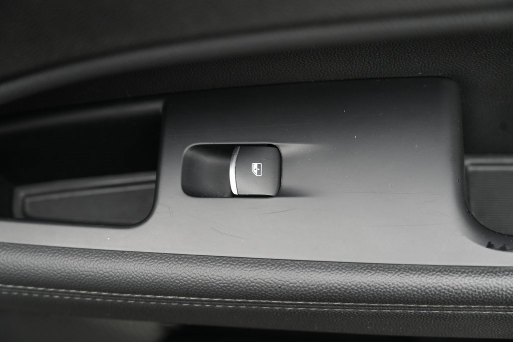 Used 2022 Alfa Romeo Stelvio Sprint image 37