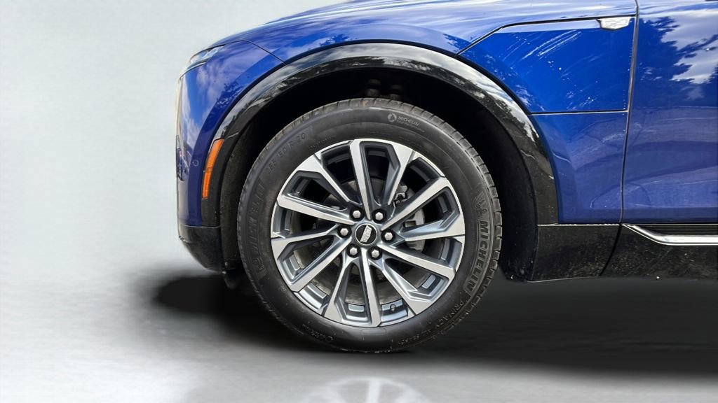 Certified 2024 Cadillac Lyriq Sport w/ LPO, Floor Liner Package AWD/4WD image 19