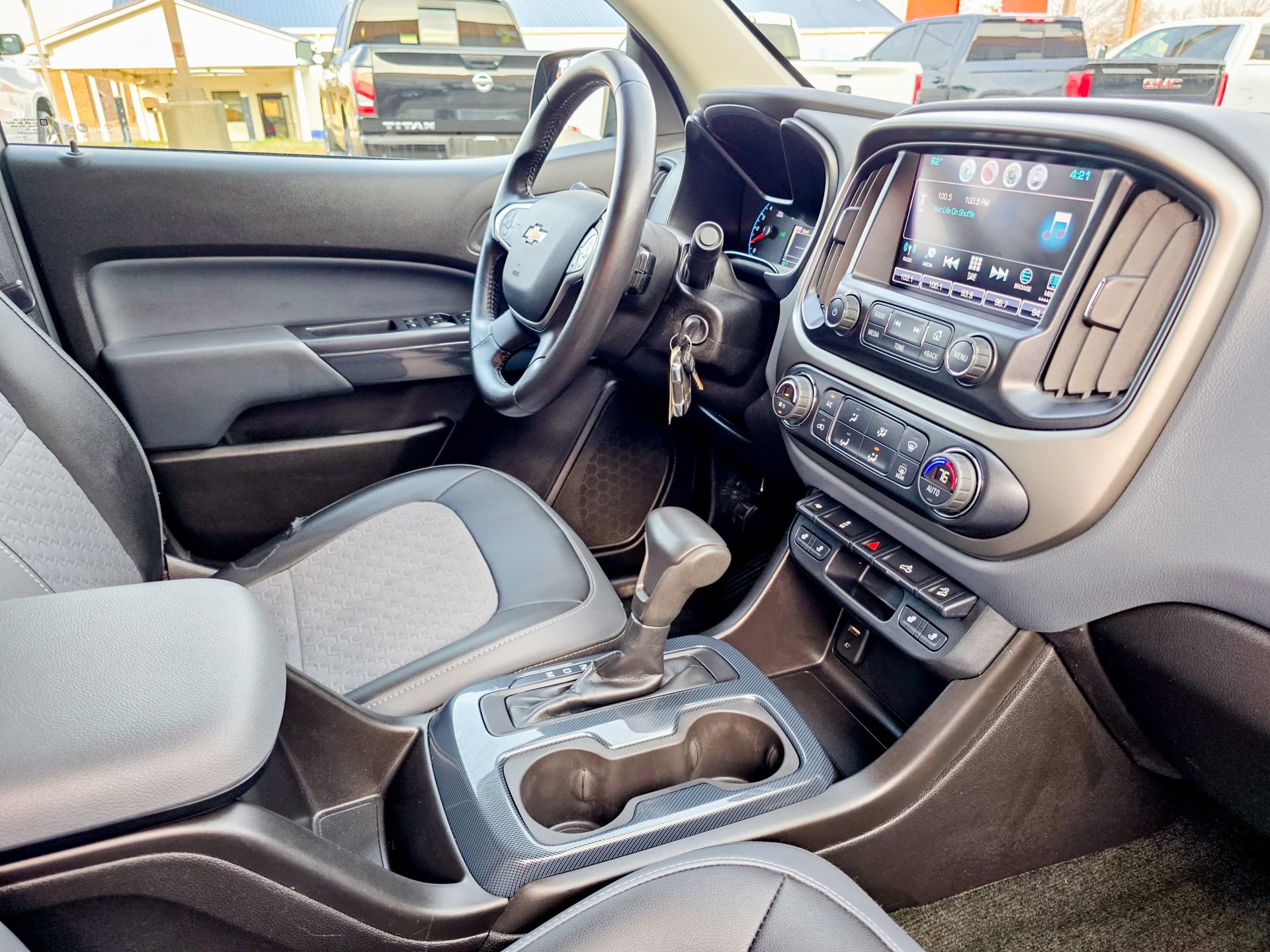 Used 2016 Chevrolet Colorado Z71 image 12