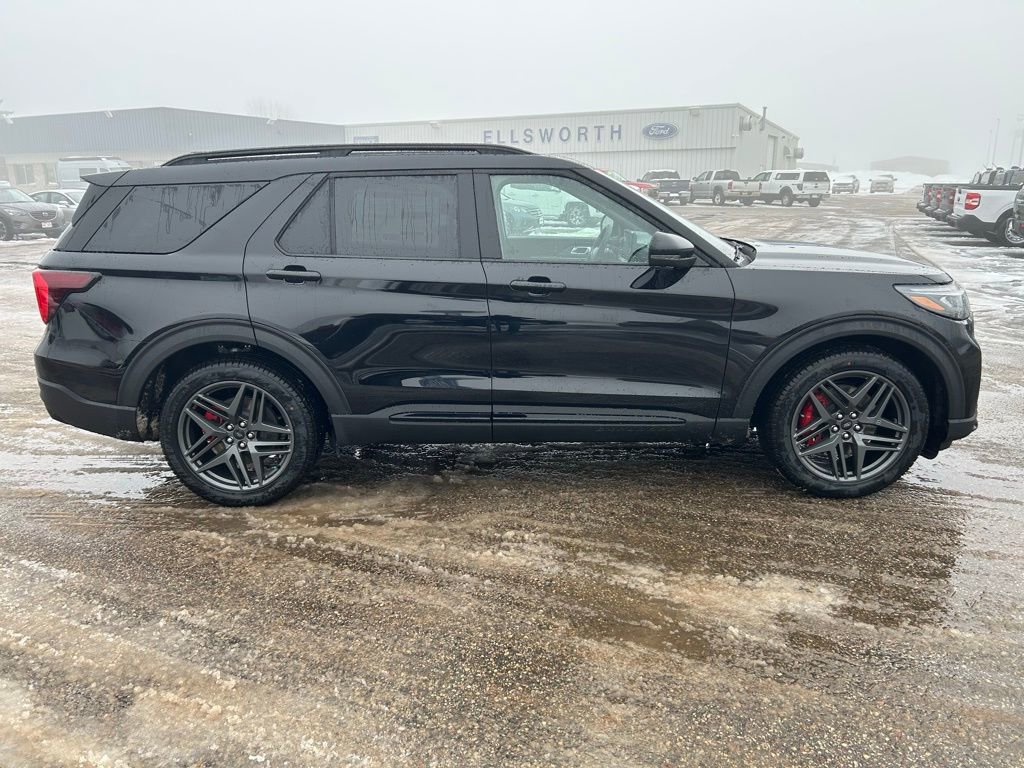 New 2026 Ford Explorer ST w/ Sun And Sound Package image 8
