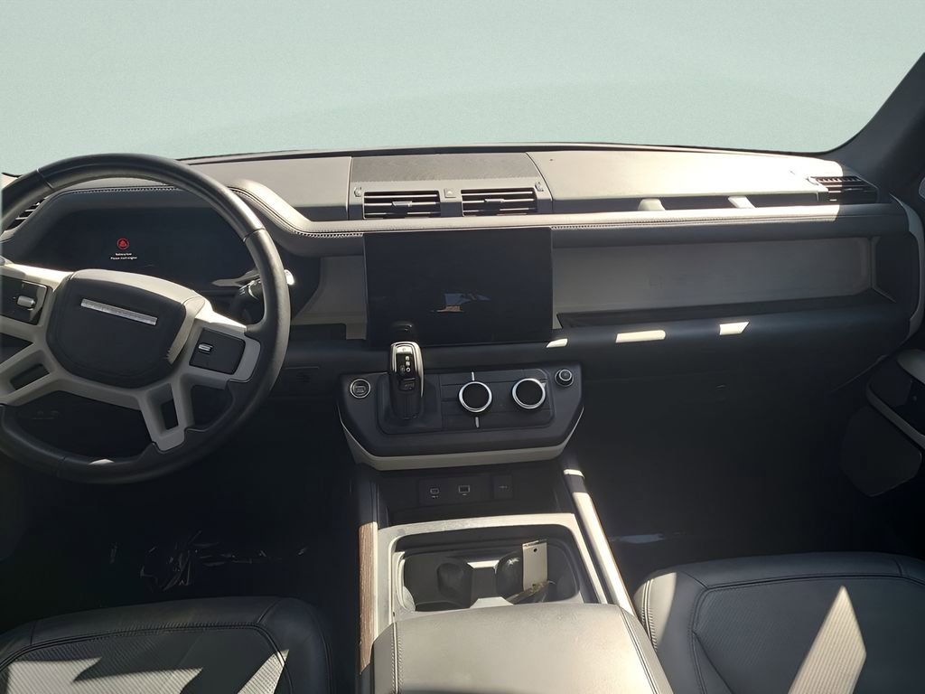 Used 2023 Land Rover Defender 130 First Edition video 2