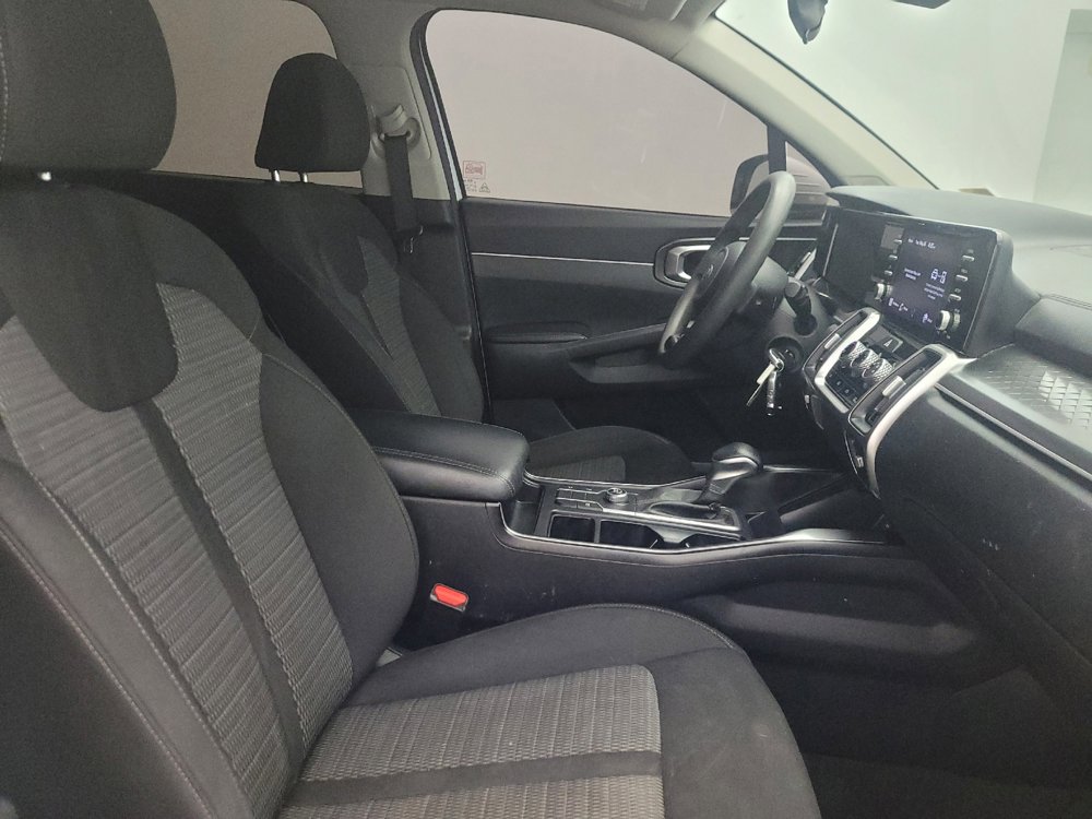 Used 2021 Kia Sorento LX FWD image 21