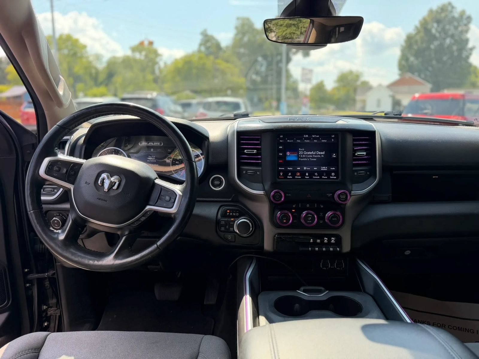 Used 2020 RAM 1500 Big Horn AWD/4WD image 11