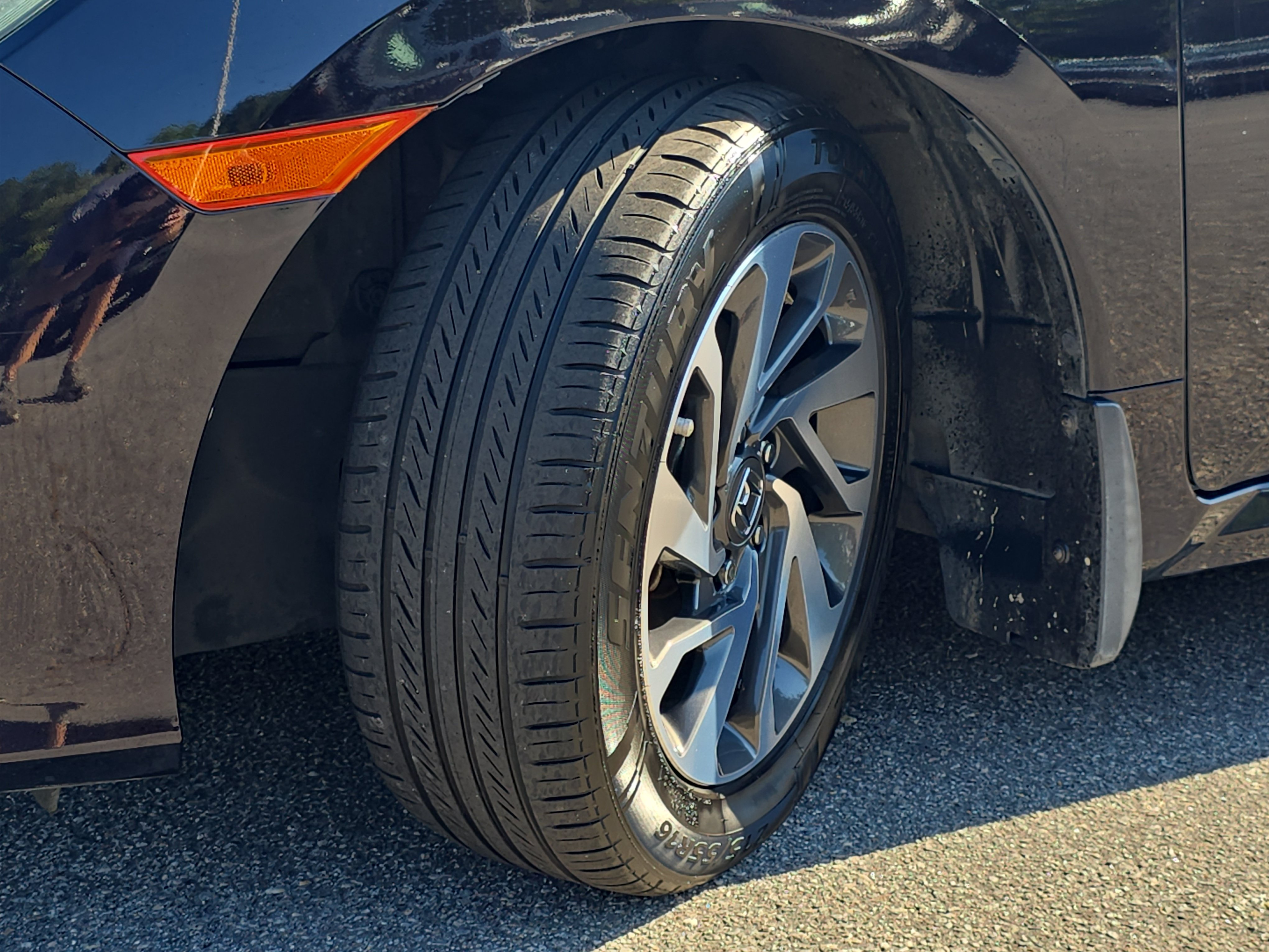 Used 2016 Honda Civic EX image 31