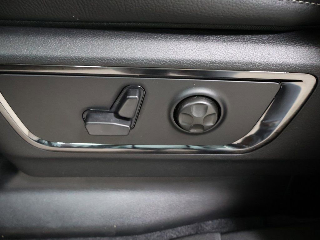 New 2026 RAM 1500 Limited w/ Off Road Group image 13