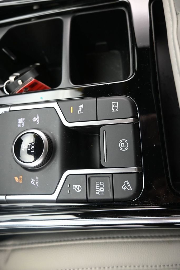 Certified 2025 Kia Sorento SX Prestige image 38