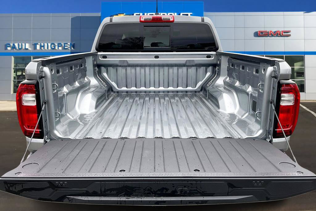 New 2026 GMC Canyon Elevation w/ Convenience Package RWD image 17
