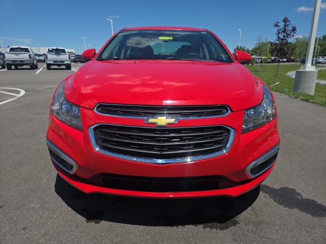 Used 2016 Chevrolet Cruze LT FWD image 3