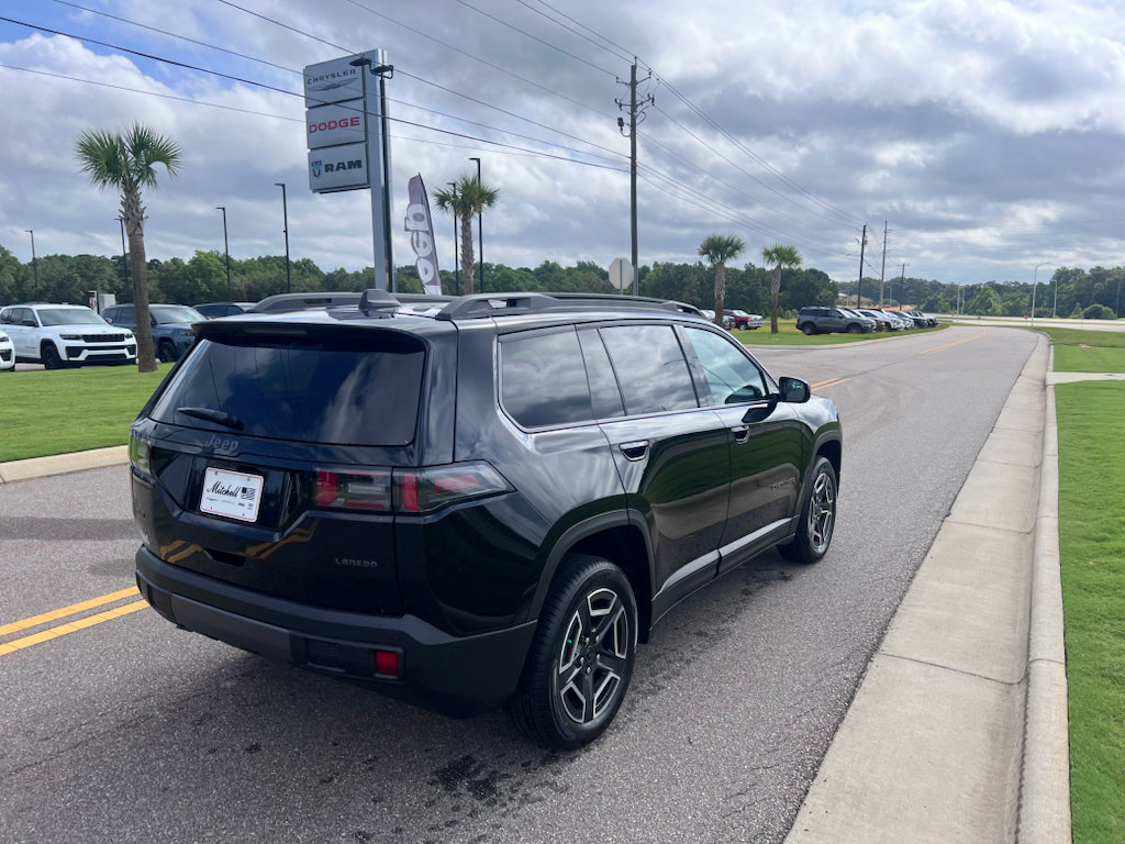New 2026 Jeep Cherokee Laredo AWD/4WD image 6