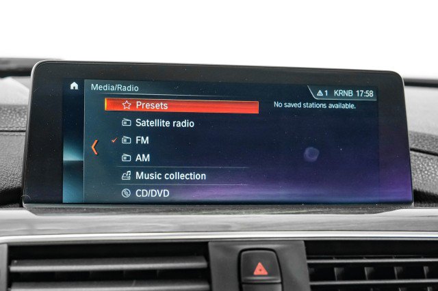 Used 2018 BMW 330e RWD image 29
