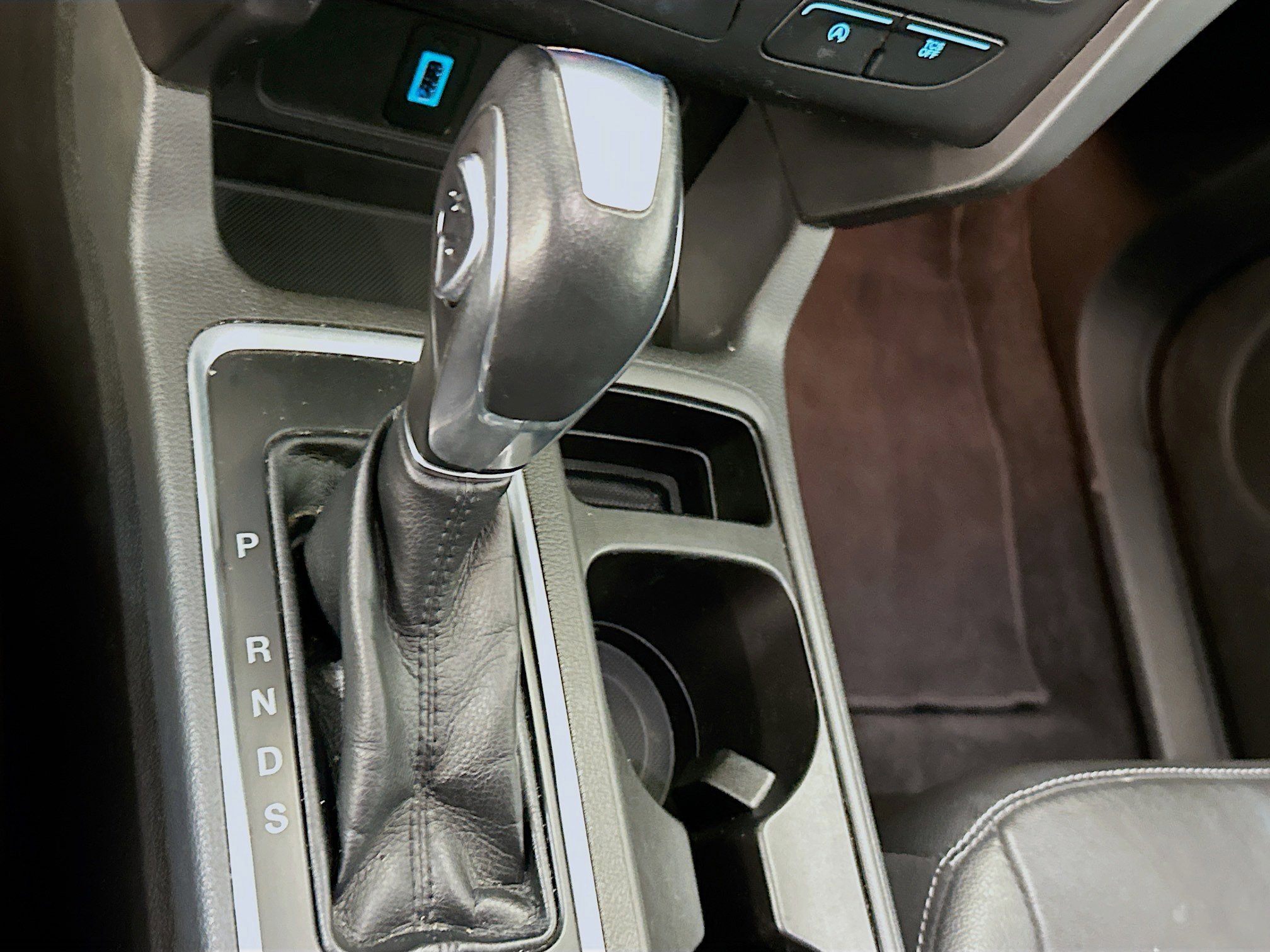 Used 2018 Ford Escape SEL image 24