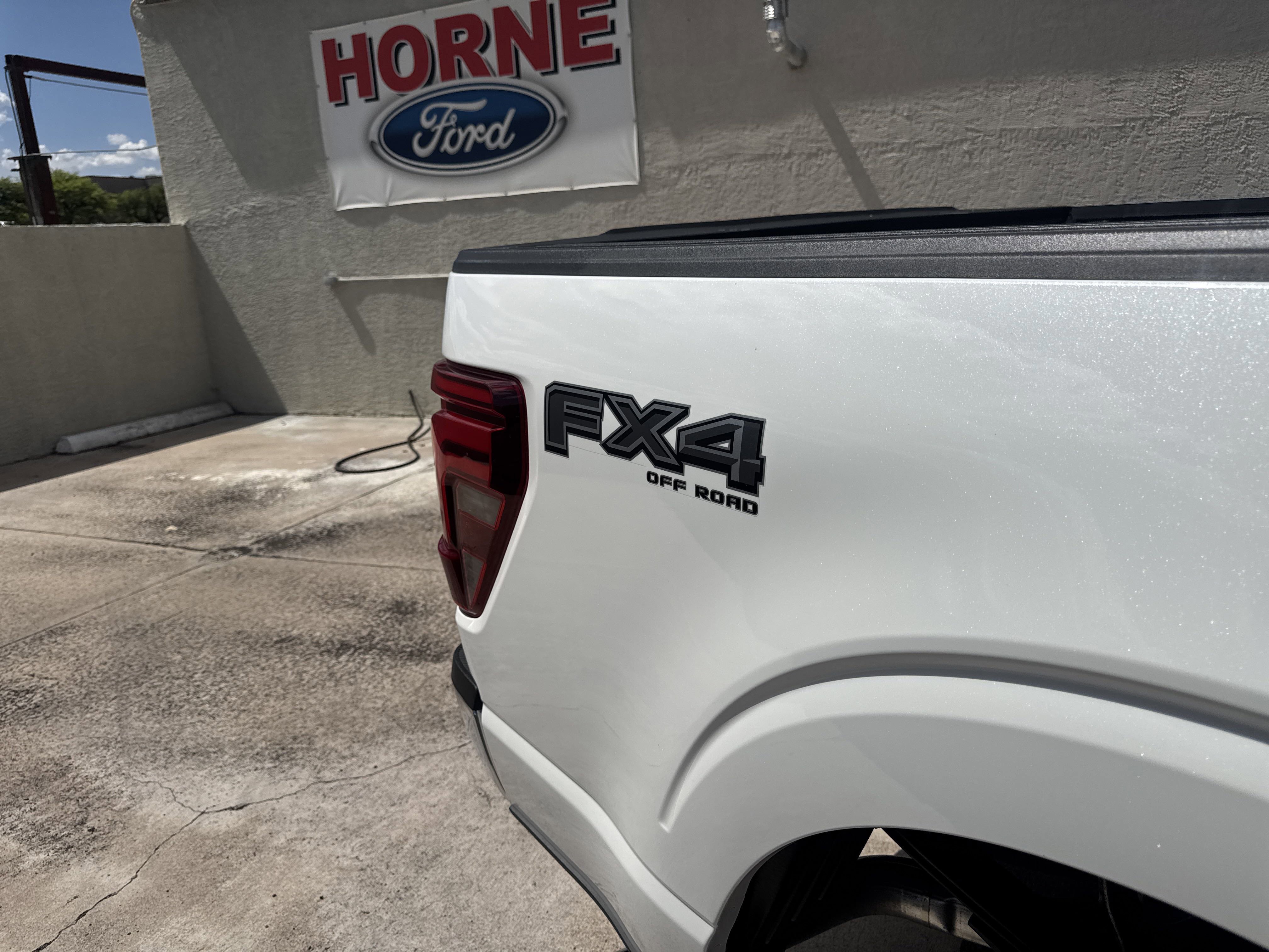 New 2025 Ford F150 Lariat w/ Equipment Group 502A High image 10