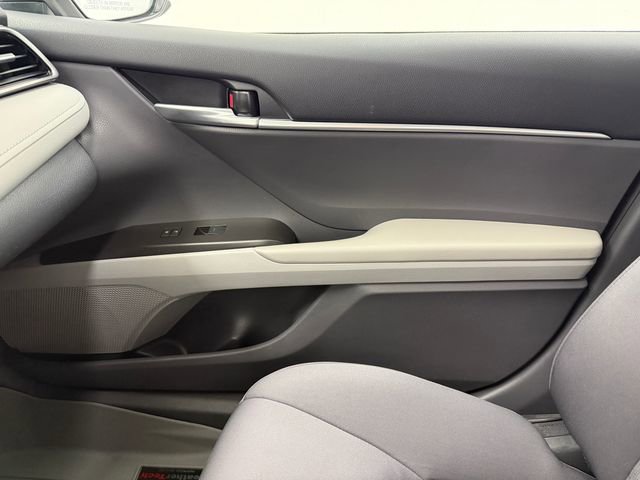 Used 2024 Toyota Camry LE image 24