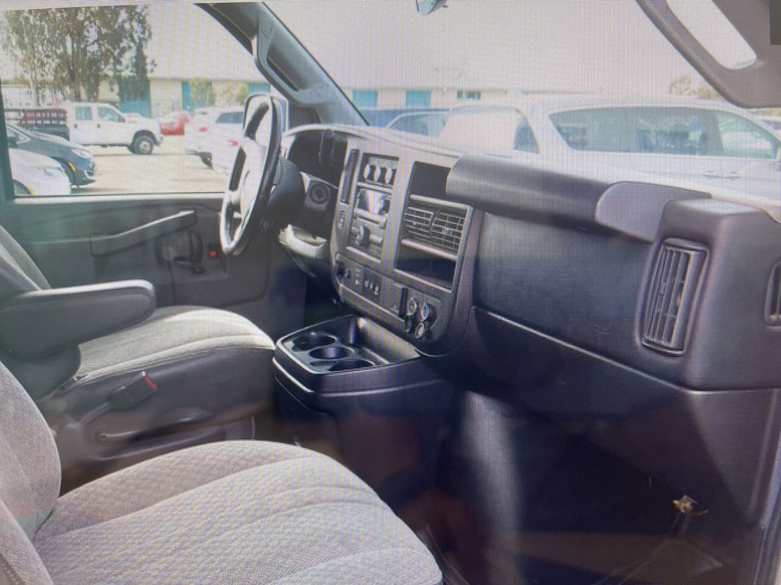 Used 2016 Chevrolet Express 2500 LS image 7