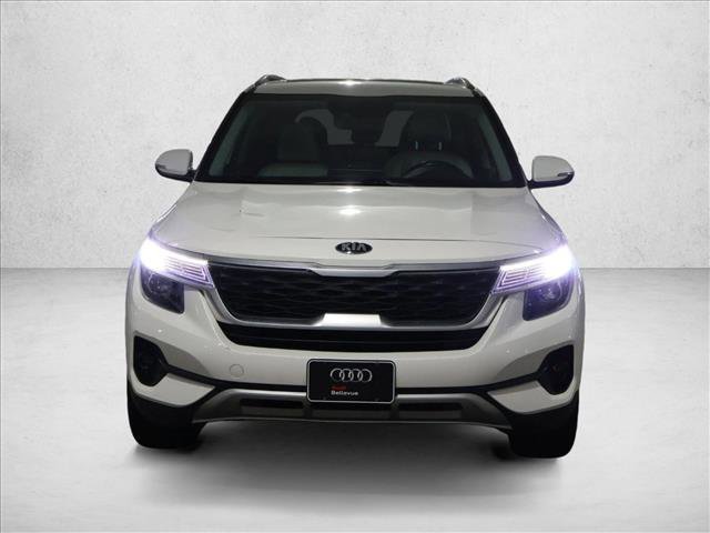 Used 2021 Kia Seltos EX image 2