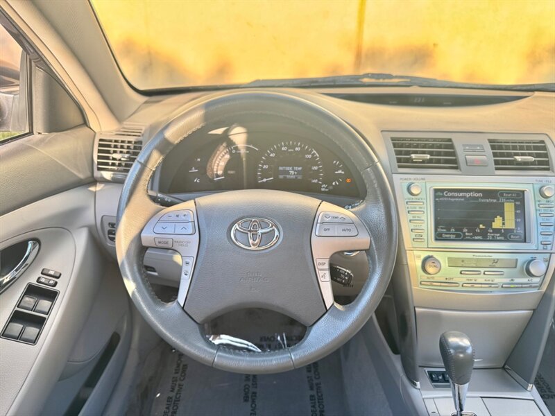 Used 2008 Toyota Camry Hybrid FWD image 15