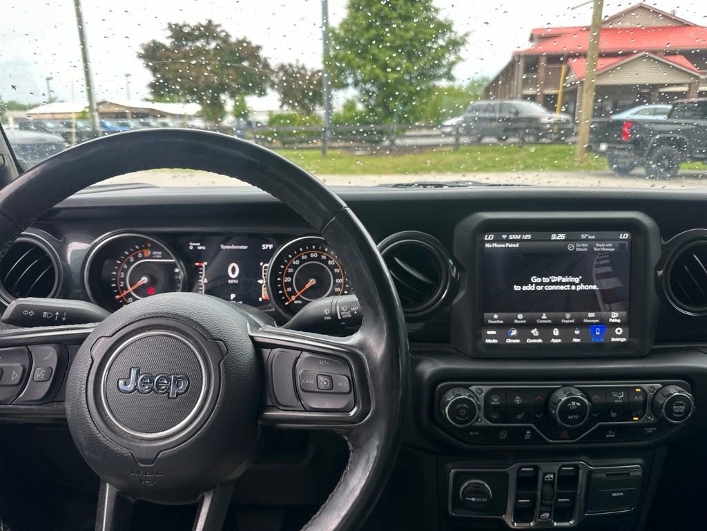 Used 2022 Jeep Gladiator Sport AWD/4WD image 8