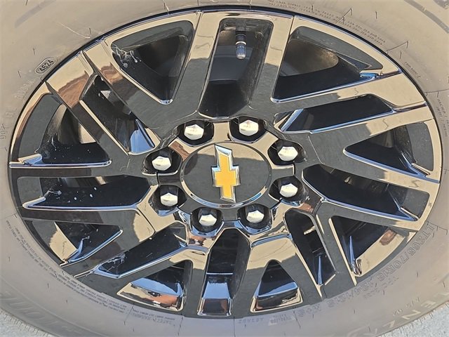 New 2026 Chevrolet Silverado EV LT w/ Plus Package image 24