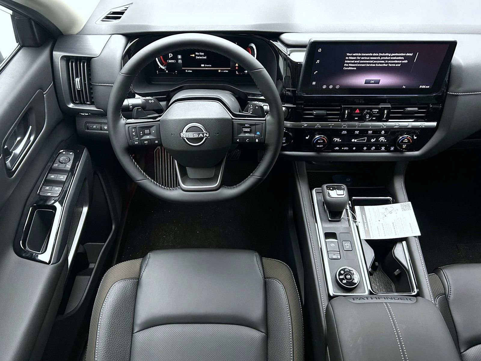 New 2026 Nissan Pathfinder Platinum image 13