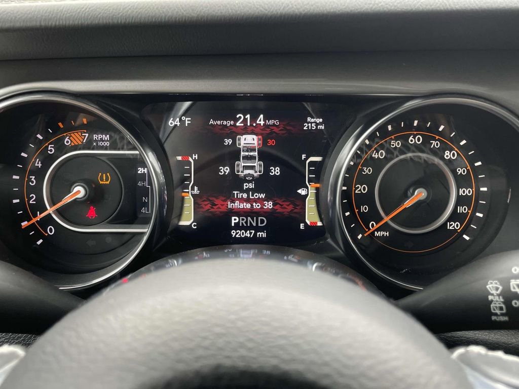 Used 2021 Jeep Wrangler Unlimited Sahara image 14